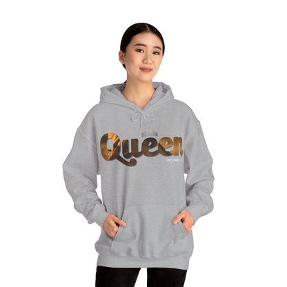 "I am Queen" Womens Affirmation Heavy Blend™ Hooded Sweatshirt