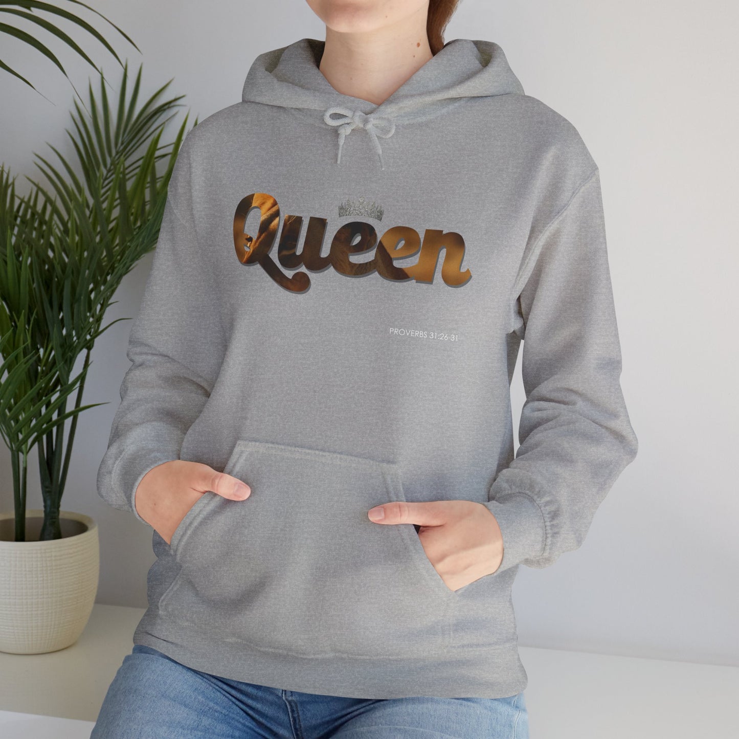 "Queen" Women's Graphic Pullover Hoodie