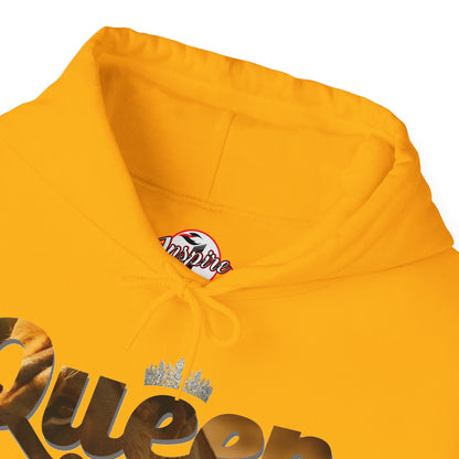 "I am Queen" Womens Affirmation Heavy Blend™ Hooded Sweatshirt