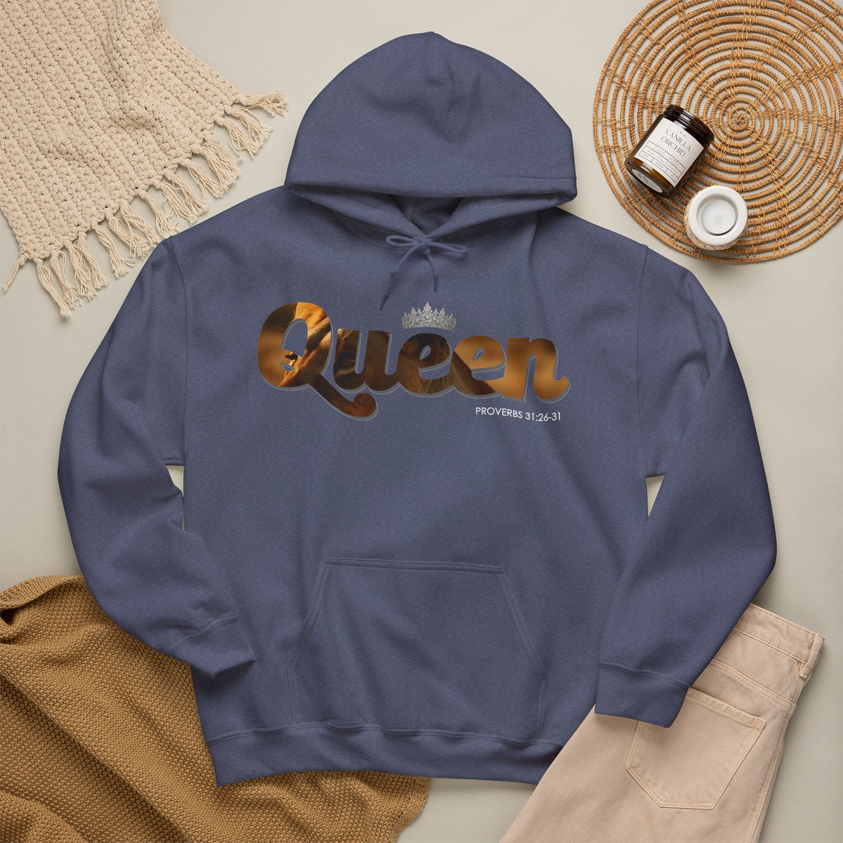 "I am Queen" Womens Affirmation Heavy Blend™ Hooded Sweatshirt