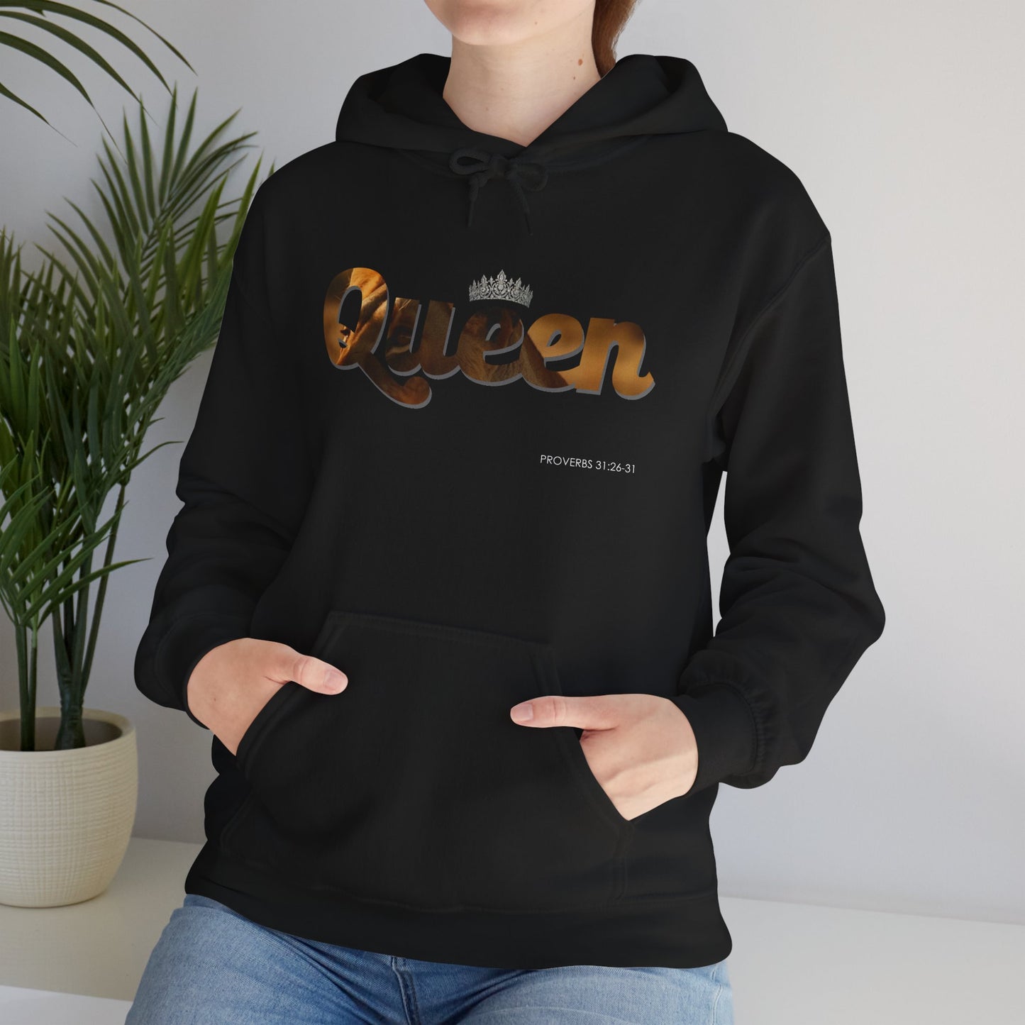 "Queen" Women's Graphic Pullover Hoodie