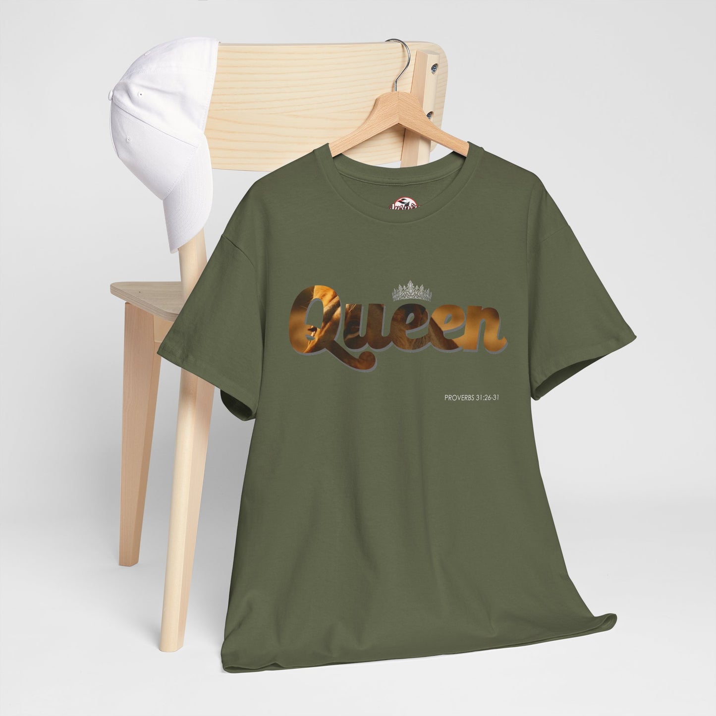 "Queen" Women's Inspirational Graphic Tee